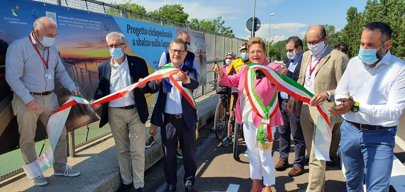 JESOLO/CAVALLINO: INAUGURATA LA PISTA CICLABILE SUL SILE